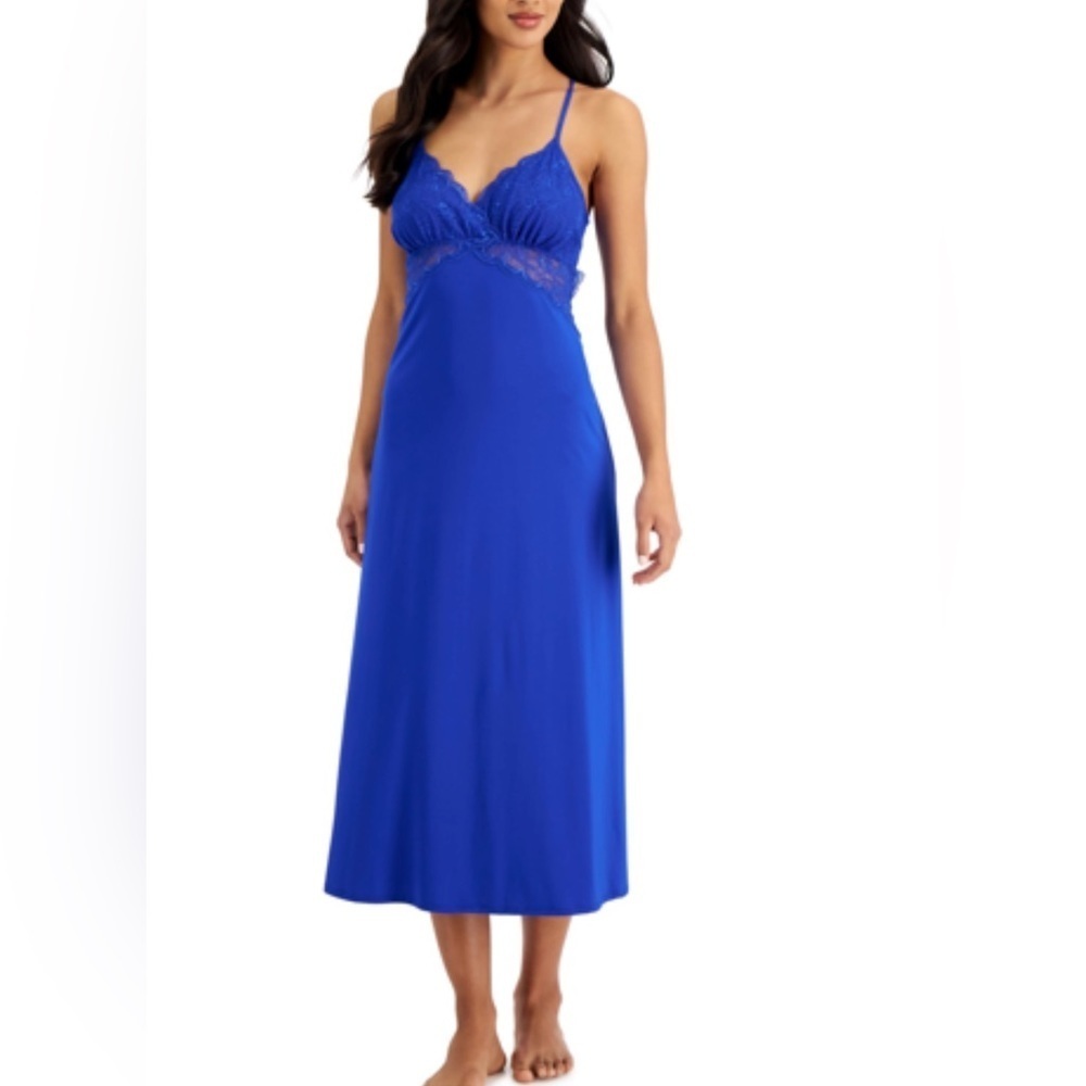 NWT INC Lace Long Nightgown